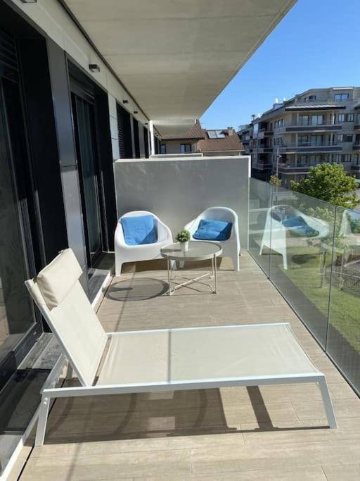 Precioso Apartamento Con Terraza Y Piscina En Portonovo-Sanxenxo Zewnętrze zdjęcie