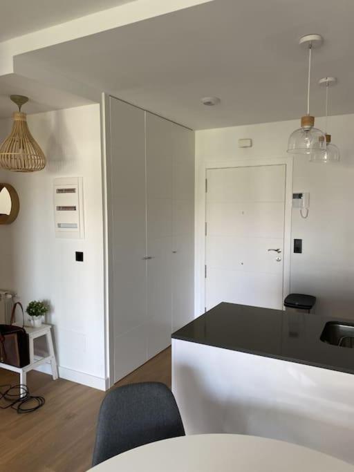 Precioso Apartamento Con Terraza Y Piscina En Portonovo-Sanxenxo Zewnętrze zdjęcie